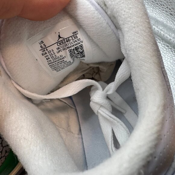 Size 6.5W/G5Y Air Jordan 3 Retro White Red Lucky Green Athletic Shoes CK9246-136 - Picture 6 of 8